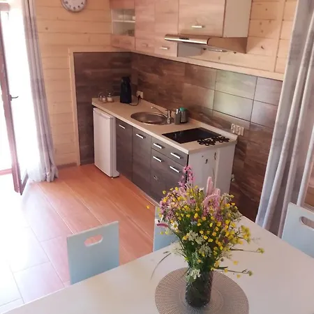 בקתה Sebahouse *